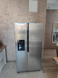 Kuchyň nebo kuchyňský kout v ubytování Luxury Seafront Suite Fabri