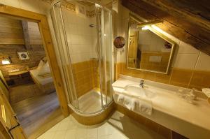 Koupelna v ubytování Landhaus Wastlalm - mit gratis Eintritt in SPA Bereich