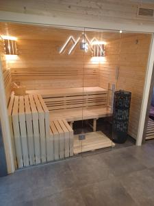 Φωτογραφία από το άλμπουμ του Penzion a Restaurace Pod Sjezdovkou σε Cenkovice