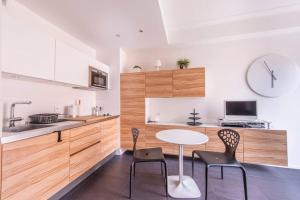 Balcony-Beautiful-Central-1 block beach-A.C-WIFI