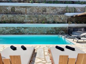 Bazén v ubytovaní Villa Zen - MG Villas Mykonos alebo v jeho blízkosti