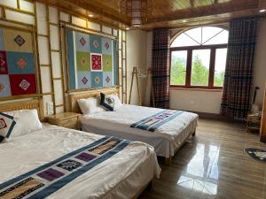 Postel nebo postele na pokoji v ubytování Huân Đậu Đậu Homestay