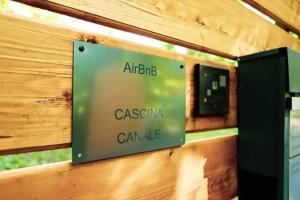 Certifikát, hodnocení, plakát nebo jiný dokument vystavený v ubytování Cascina Canale