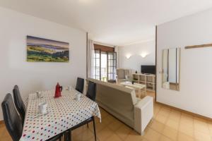 TV o dispositivi per l'intrattenimento presso La Solana Apartaments & Spa
