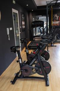 Fitness centrum a/nebo fitness zařízení v ubytování Zona Optimizma accommodation & SPA
