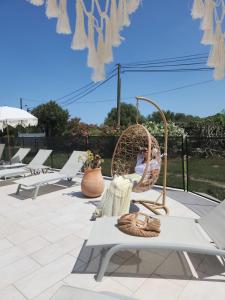 Foto da galeria de Hôtel & Restaurant Les Mouettes em Belgodère