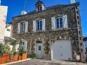 Zdjęcie z galerii obiektu Belz - Maison 3 pièces - 65m² - Wifi - Animaux admis - Parking - FR-1-479-142 w mieście Belz