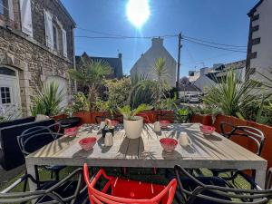 Zdjęcie z galerii obiektu Belz - Maison 3 pièces - 65m² - Wifi - Animaux admis - Parking - FR-1-479-142 w mieście Belz