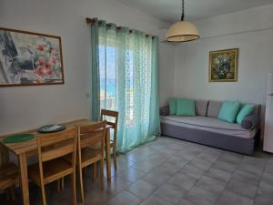 Posedenie v ubytovaní Corfu Glyfada Menigos Resort 149