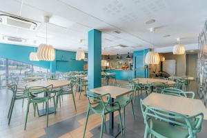 Un restaurante o sitio para comer en Appart'City Confort Bordeaux Chartrons