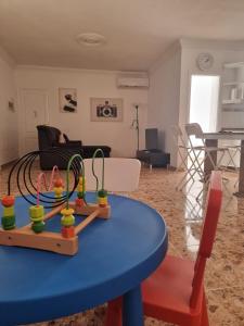 Posezení v ubytování JUST To SLEEP 2 BEDROOMS APARTMENTS