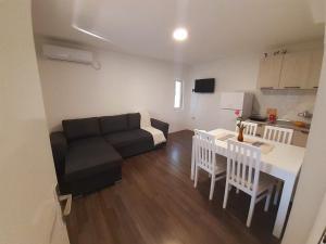 Kuchyň nebo kuchyňský kout v ubytování Apartman Predah Banja Vrujci + 15 fotografií