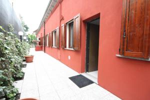 Gallery image of B&B Black&White and apartments in Cantù