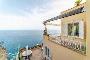 a balcony with a view of the ocean at Amalfi coast-Praiano Villa Cristina no steps in Praiano