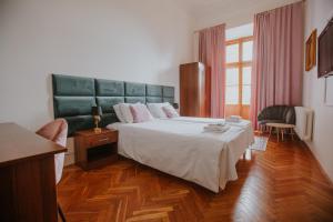 Postel nebo postele na pokoji v ubytování Dwór Zbożenna + 37 fotografií