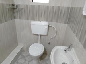 Vannituba majutusasutuses HOTEL SJ PREMIUM