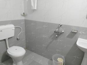 Vannituba majutusasutuses HOTEL SJ PREMIUM