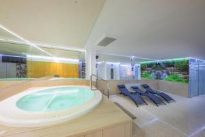 Foto dalla galleria di La Solana Apartaments & Spa a Encamp