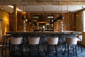 Lounge nebo bar v ubytování Abbaye du Trésor