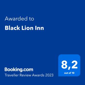 Palkinto, sertifikaatti, kyltti tai muu asiakirja, joka on esillä majoituspaikassa Black Lion Inn