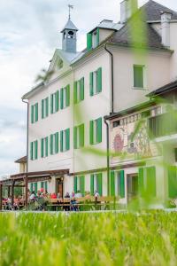 Zgradba, v kateri se nahaja hotel