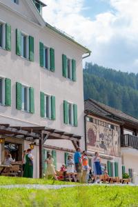 Splošen pogled na gorovje oz. razgled na gore, ki ga ponuja hotel