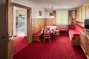 Istumisnurk majutusasutuses Hotel Gasthof Siggen