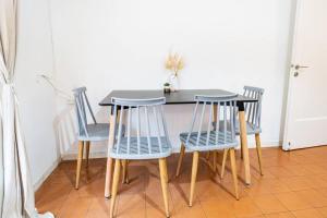 Lovely 1-bedroom With Balcony-Dizengoff Square.
