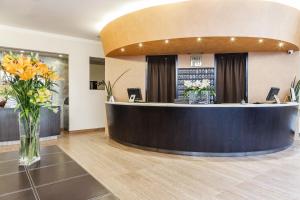 Vstupní hala nebo recepce v ubytování Hotel Des Etrangers