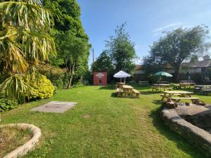 Gallery image of The Fox Inn in Souldern