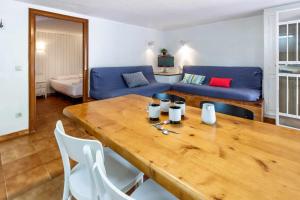 Posedenie v ubytovaní Carrilet 37 bxs Apartamento con terraza