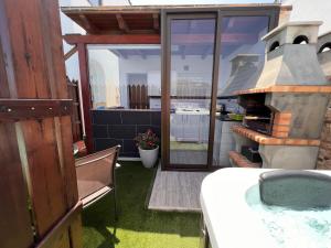 Fotografia z galérie ubytovania Estudio Agradable, Con Jacuzzi, Terraza y Barbacoa, Totalmente independiente v destinácii Corralejo