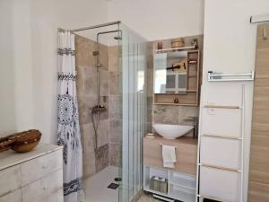 Photo de la galerie de l'établissement Petite chambre sympathique, à Gargas