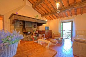 A seating area at Podere San Cassiano