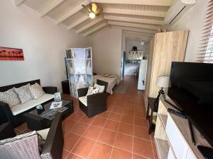 Kuchyň nebo kuchyňský kout v ubytování Charming 1-Bed Studio in Simpson Bay - Beacon Hill