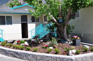 Zahrada ubytování Canadas Best Value Inn Mile-0-Motel Lillooet