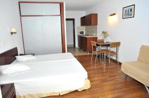Gallery image of Santa Marina Hotel Apartments in Kos Town
