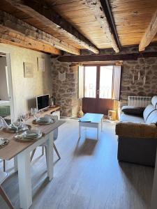 TV a/nebo společenská místnost v ubytování Apartamentos Numancia