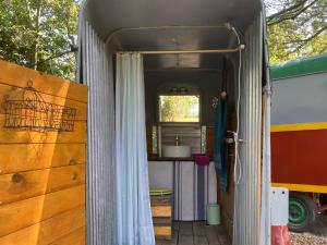 Фотография из галереи Authentique roulotte en Camargue в Арле