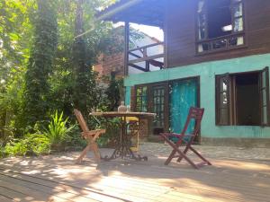 Um jardim em Casa Selva - Vila do Abraão - Ilha grande