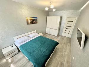 Posteľ alebo postele v izbe v ubytovaní Apartment in center premium