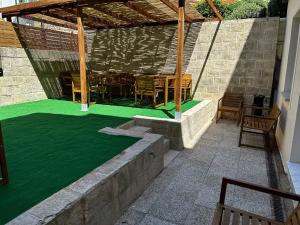 Patio nebo venkovní prostory v ubytování Bohobos Hostel