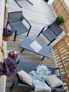 A seating area at Das Wipferl - Dein Nest in den Bergen