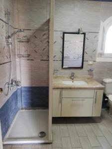 Ett badrum på Northern Coast - Private Resort Holiday Home