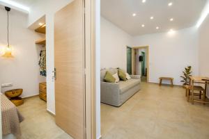 Gallery image of Oasis Deluxe Studios in Pefkari