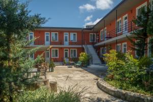 Vrt pred nastanitvijo Pavillion Guest House