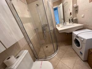 Billede fra billedgalleriet på Flores Garden - Aqua Property G - Черноморец i Chernomorets