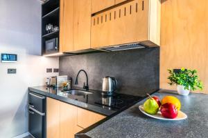 Deluxe Apartments in Palermo - by BueRentals的厨房或小厨房