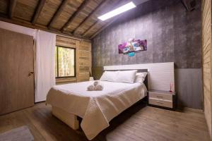 a bedroom with a large bed in a room at Bachelor Party Guard Jacuzzi Pool in Medellín +27 photos