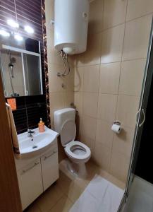 Koupelna v ubytování Apartments and rooms by the sea Tucepi, Makarska - 6058